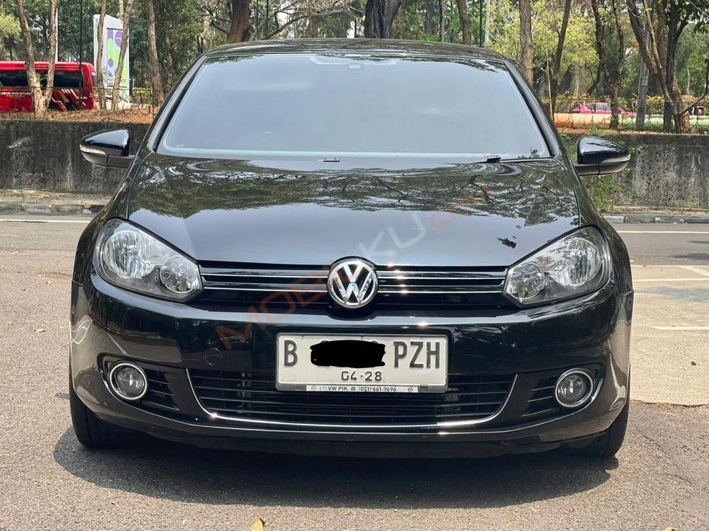 Mobil Volkswagen Golf 2013