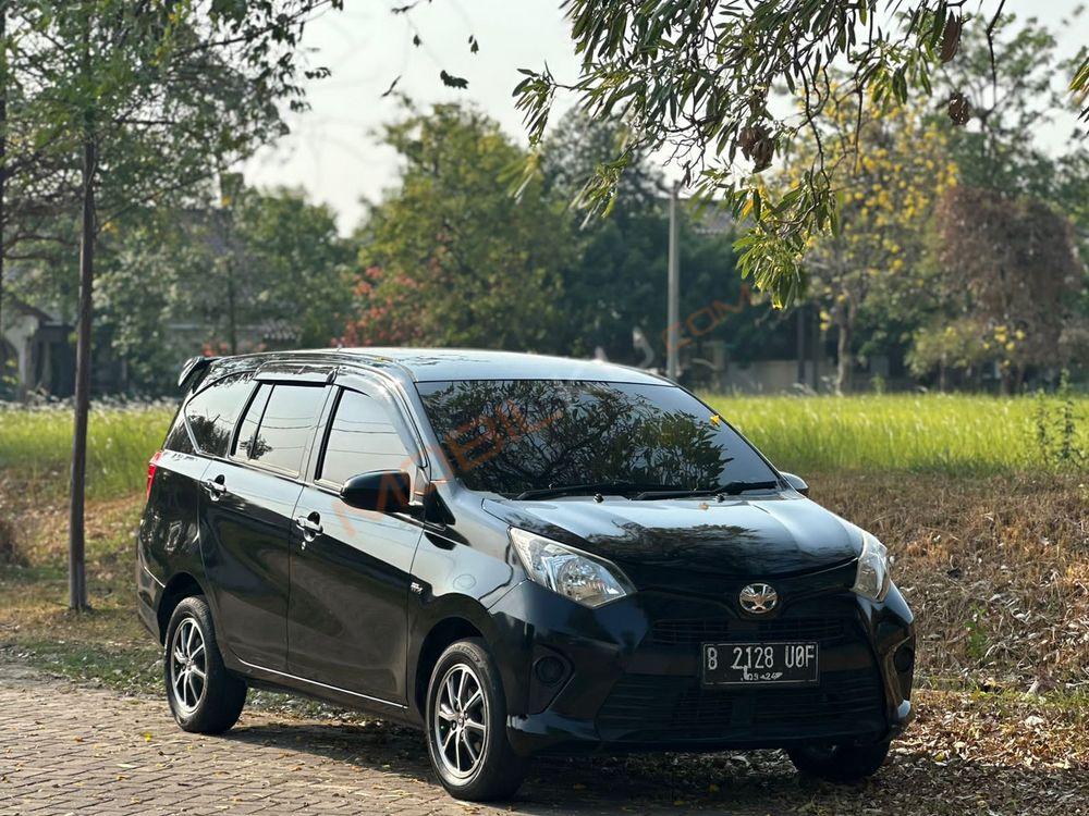 Mobil Toyota Calya 2019