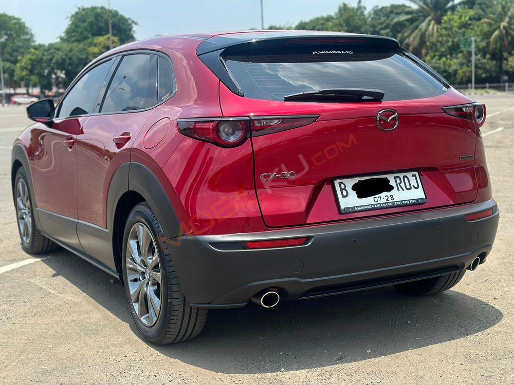 Mobil Mazda CX-30 2023