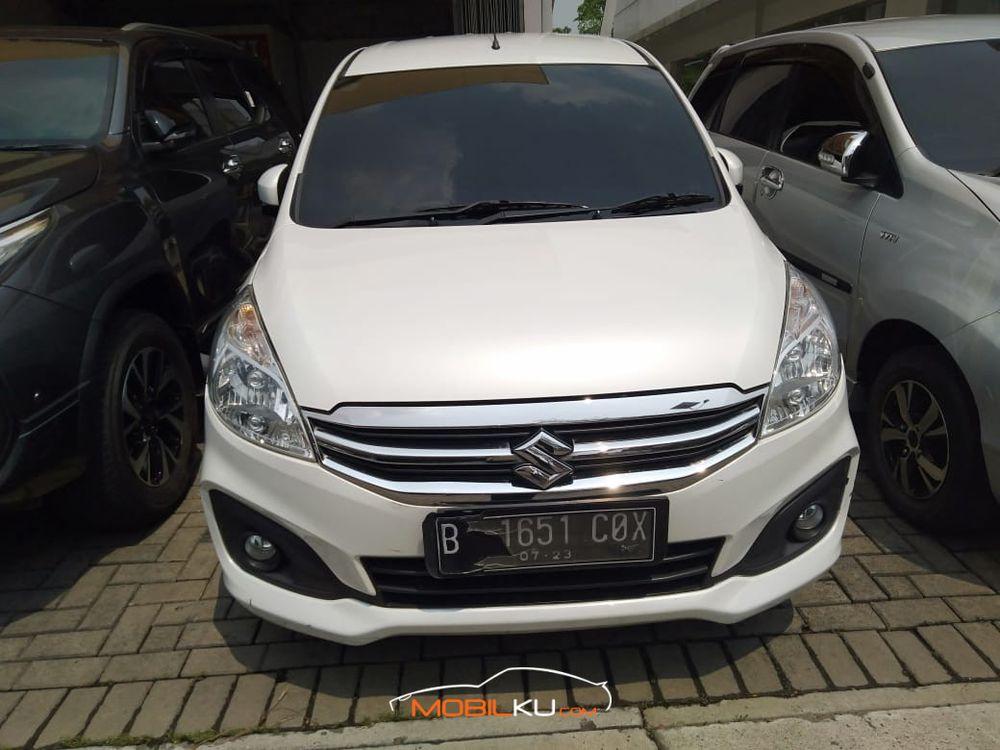 Mobil Suzuki Ertiga 2018