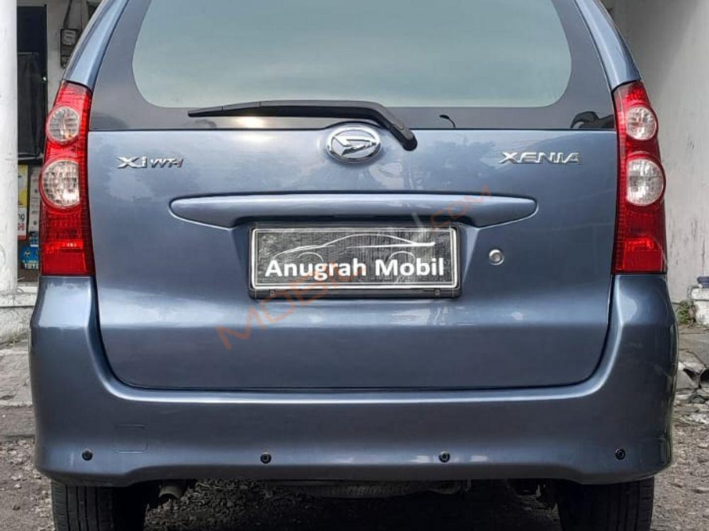 Mobil Daihatsu Xenia 2010