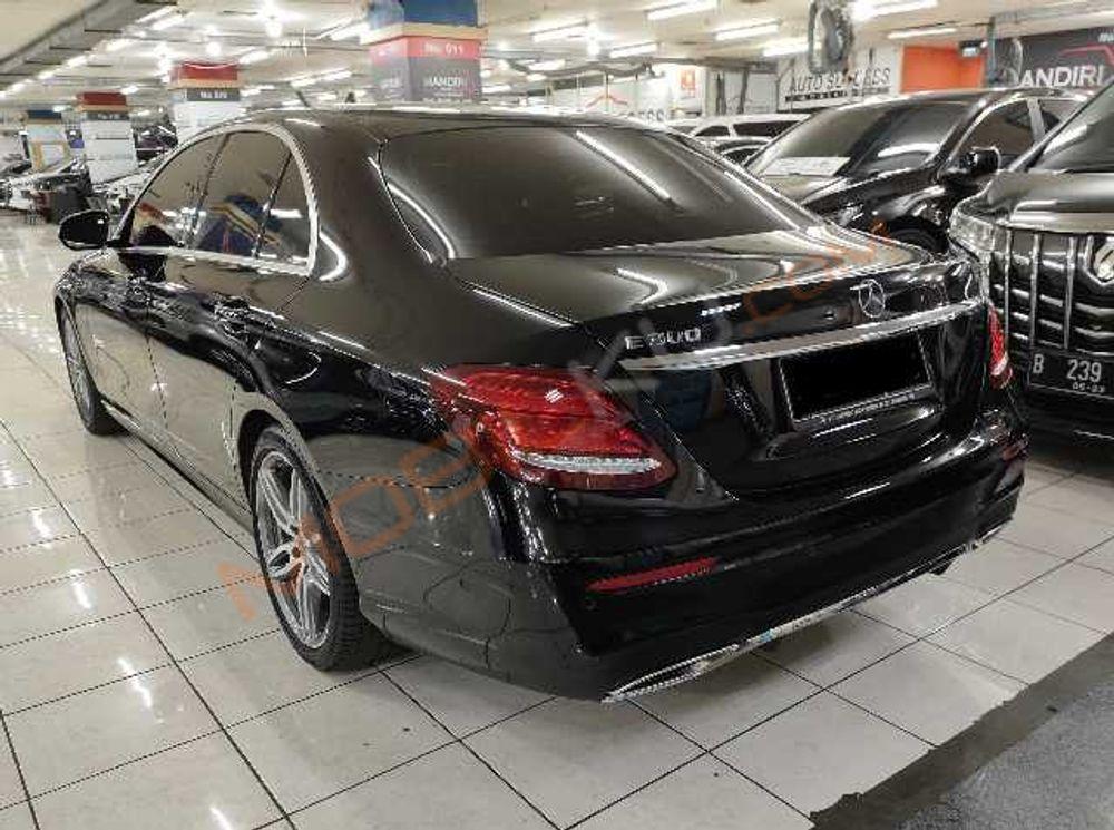 Mobil Mercedes-Benz E-Class 2018