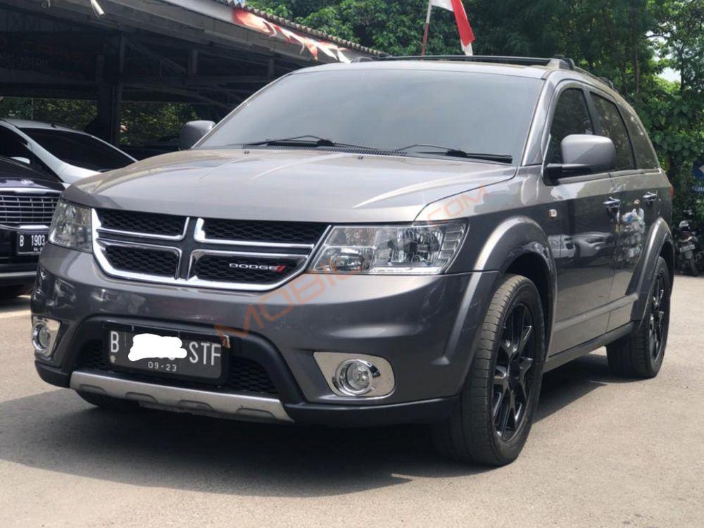 Mobil Dodge Journey 2013