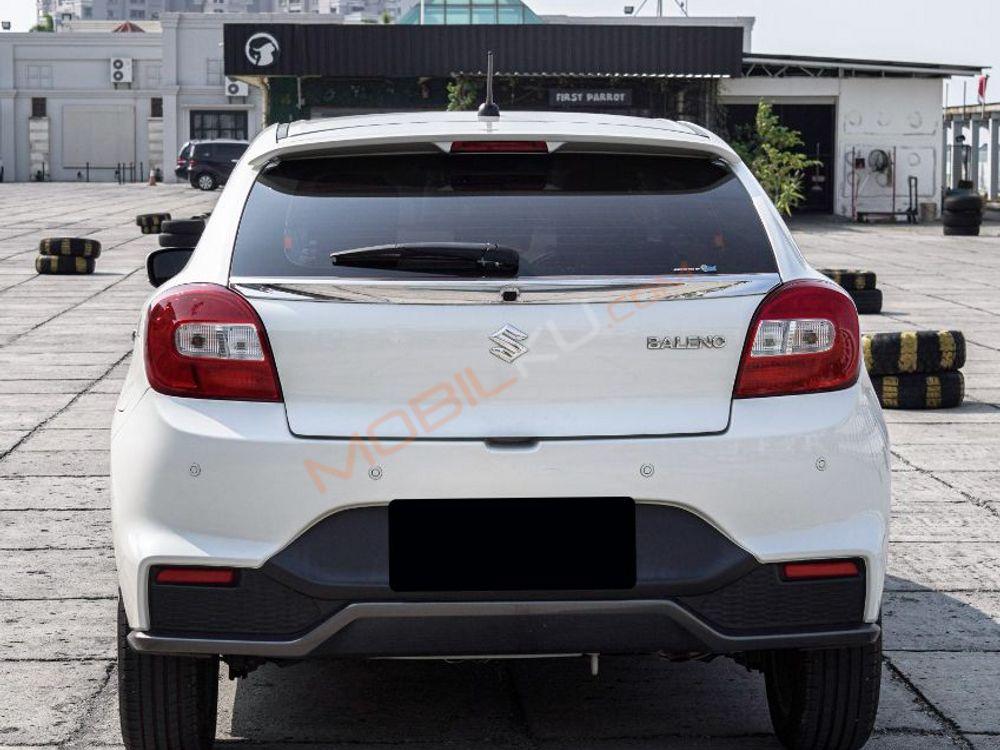 Mobil Suzuki Baleno 2019