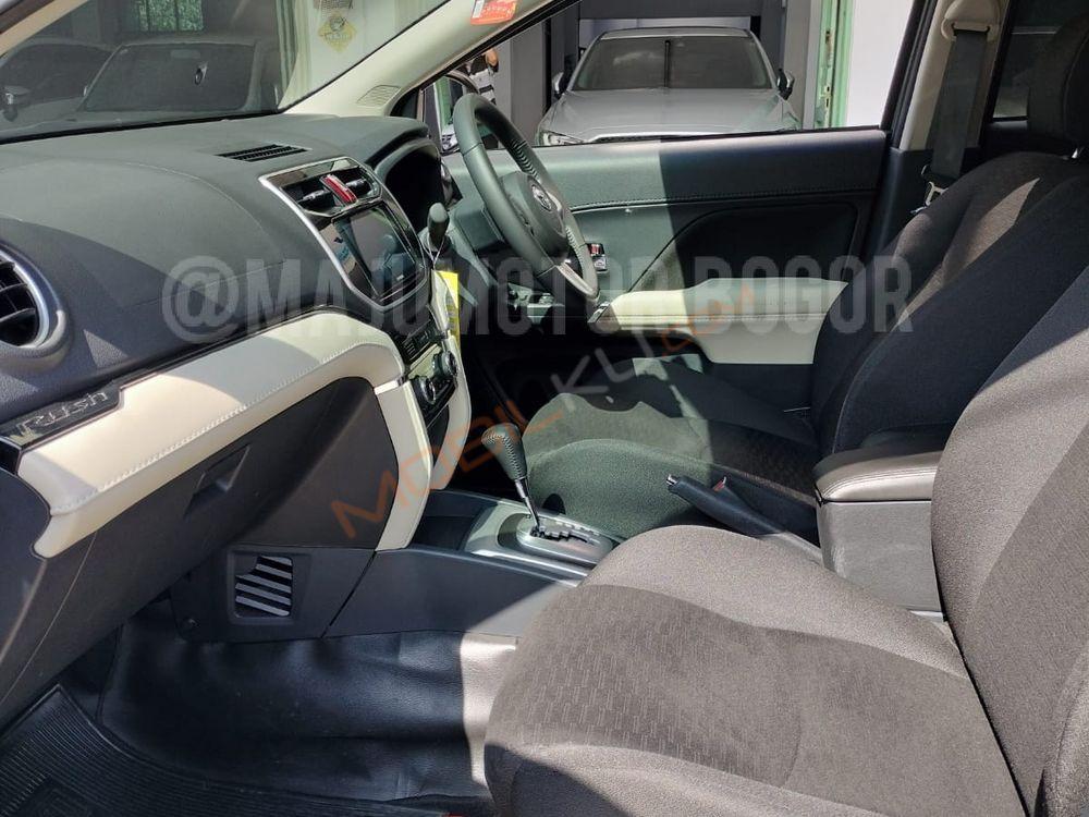 Mobil Toyota Rush 2021