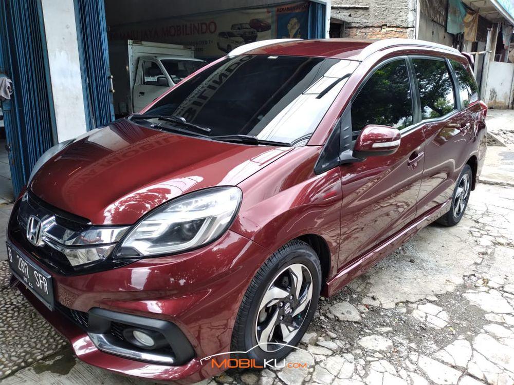 Mobil Honda Mobilio 2015