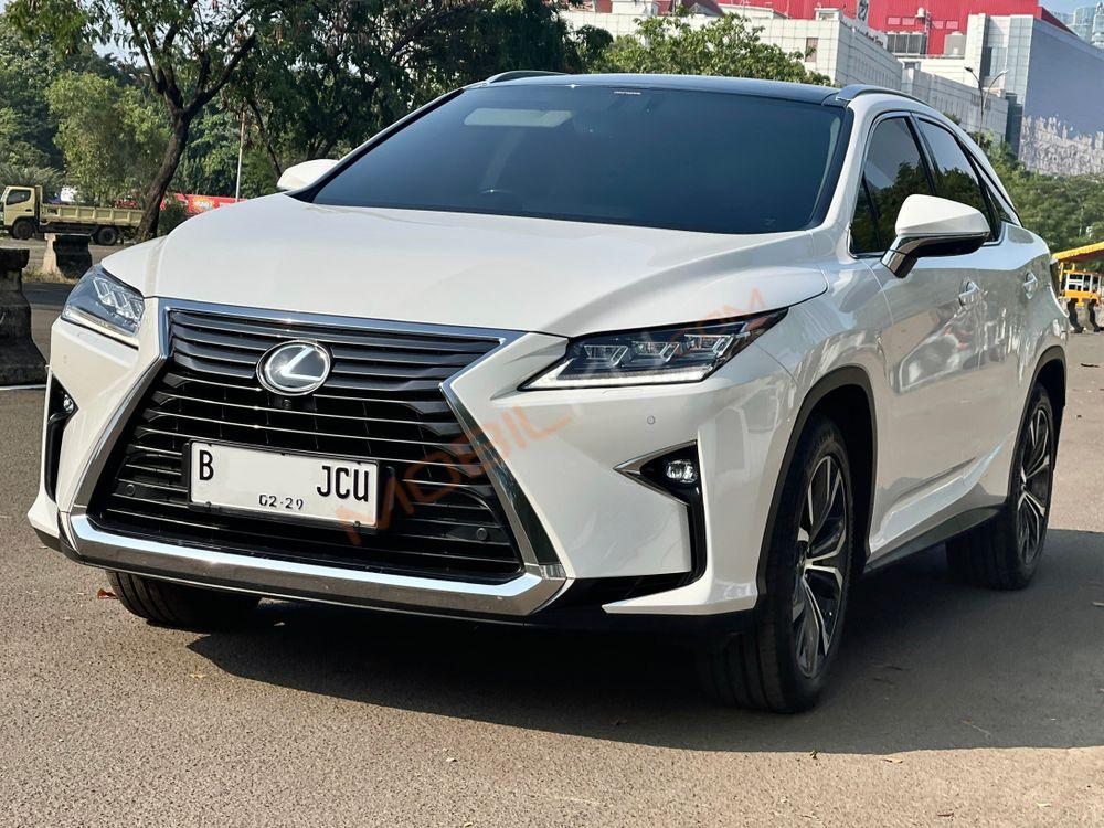 Mobil Lexus RX 2018