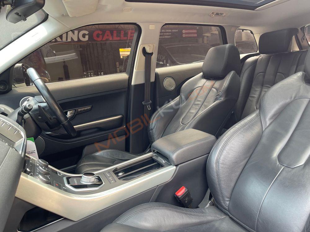 Mobil Range Rover Evoque 2012