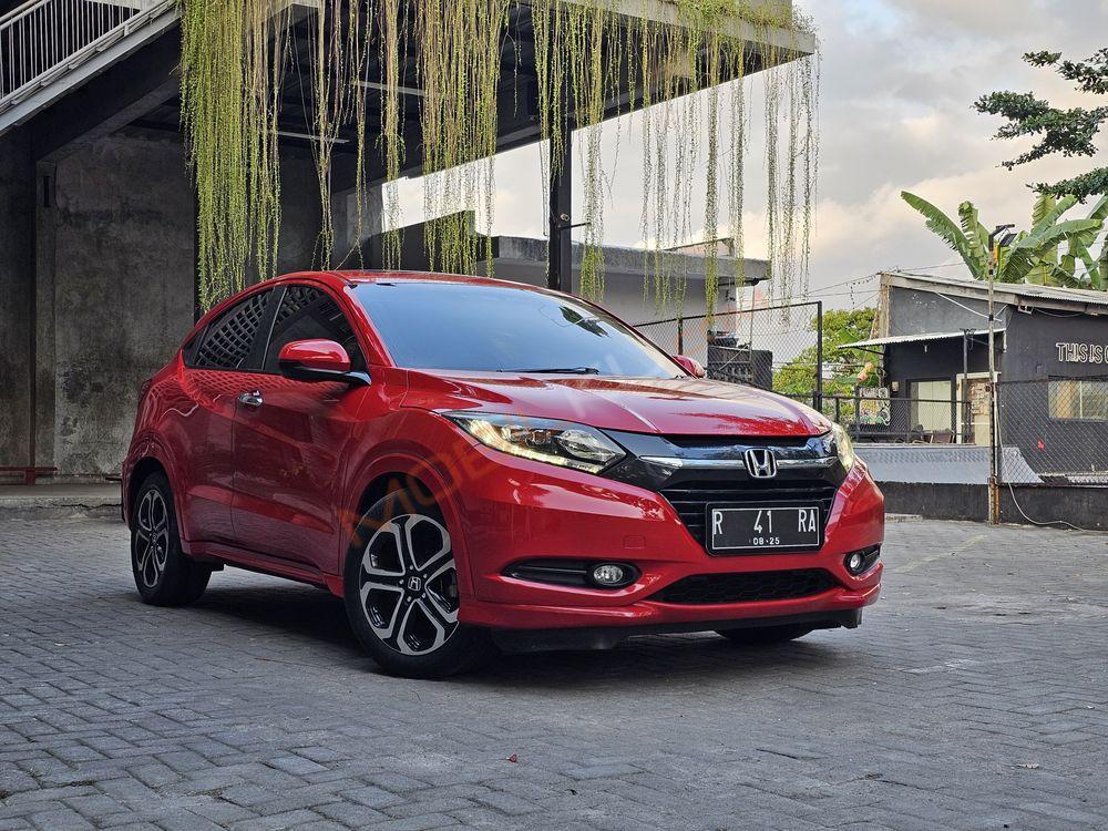 Mobil Honda HR-V 2015