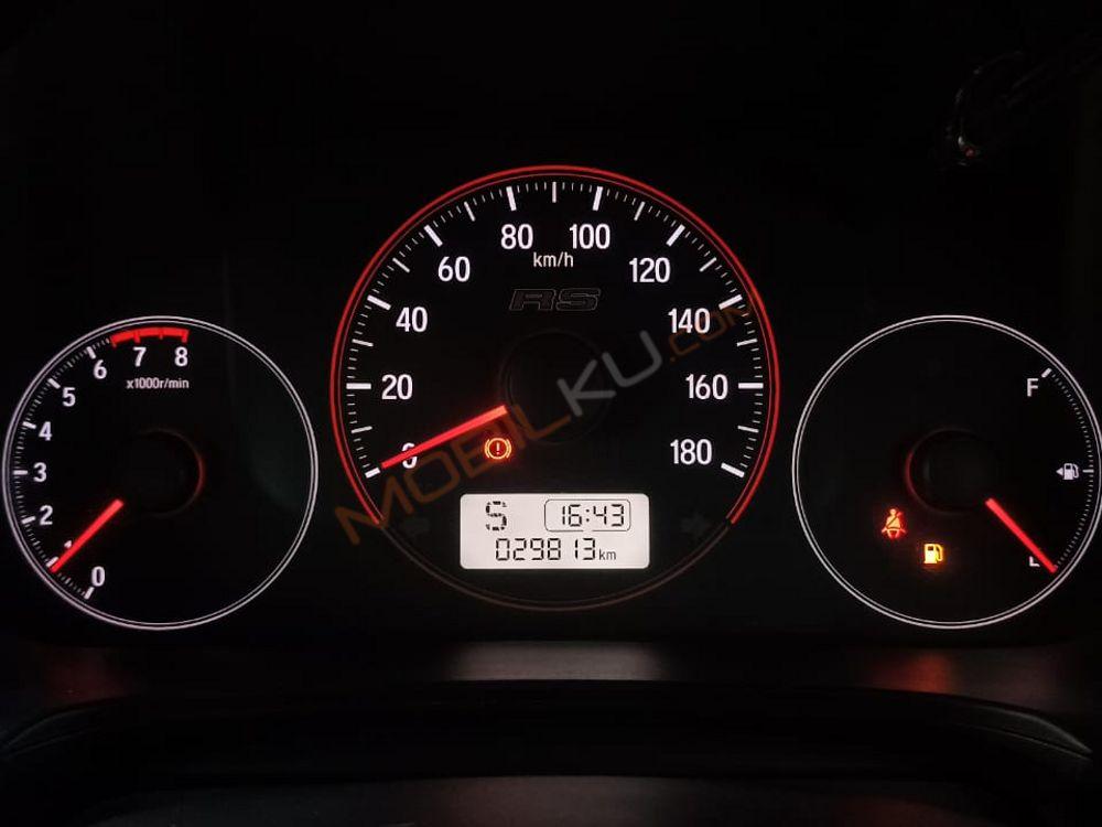 Mobil Honda Brio 2022