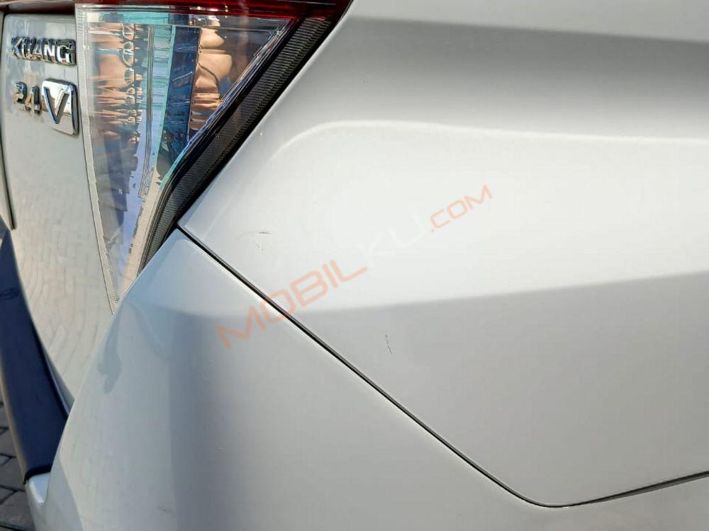 Mobil Toyota Kijang Innova 2018