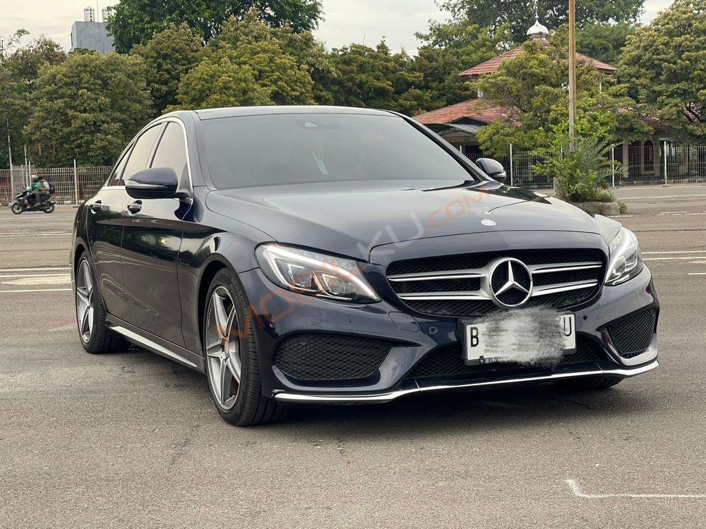 Mobil Mercedes-Benz C-Class 2016