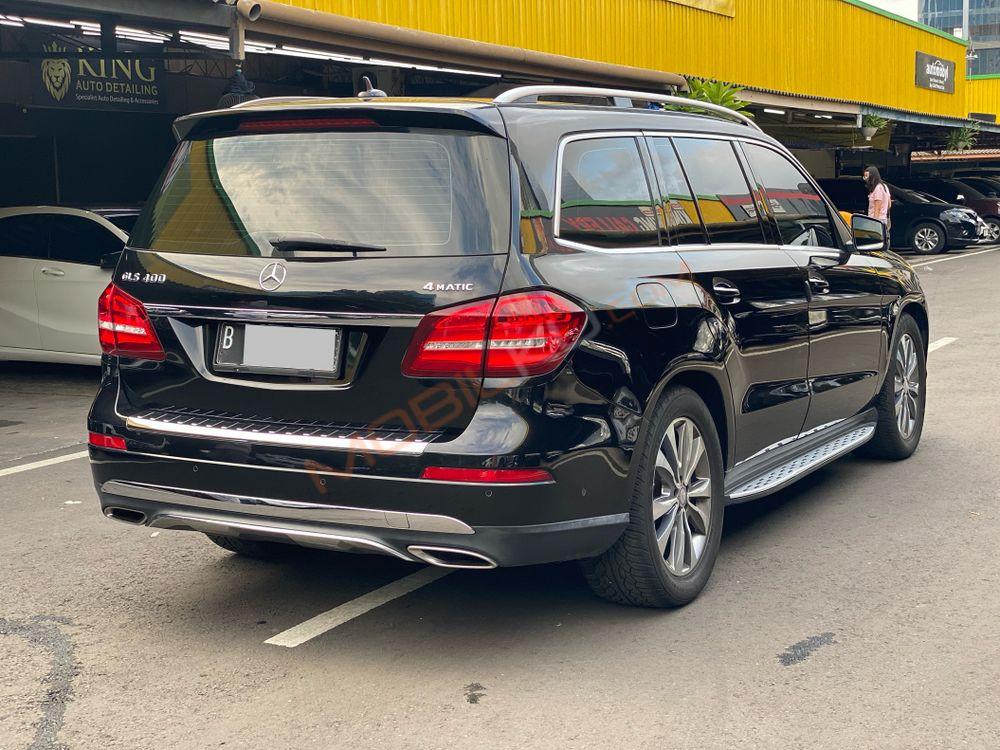 Mobil Mercedes-Benz GLS 2017