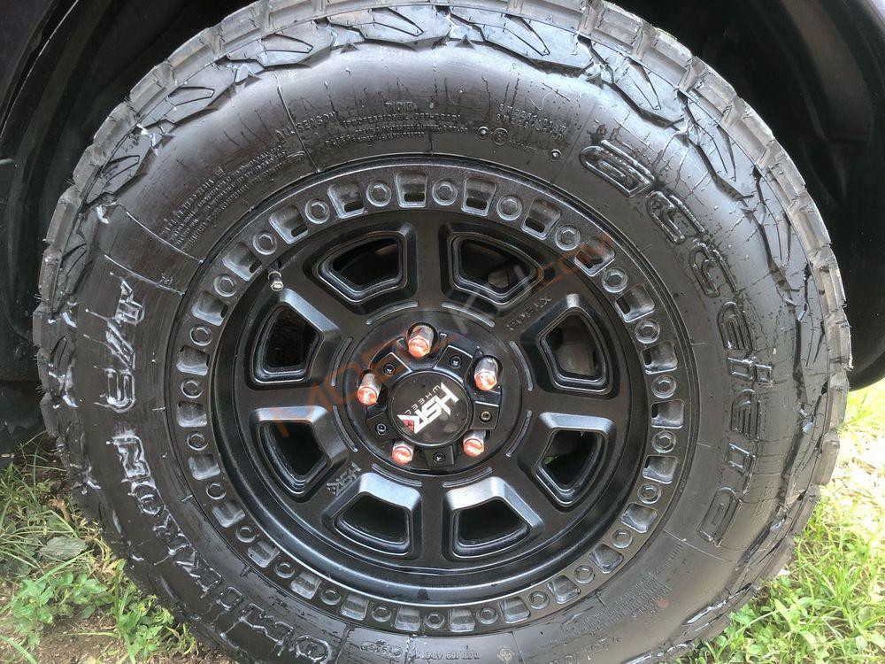 Mobil Nissan X-Trail 2006