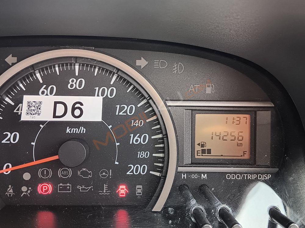 Mobil Daihatsu Sigra 2024