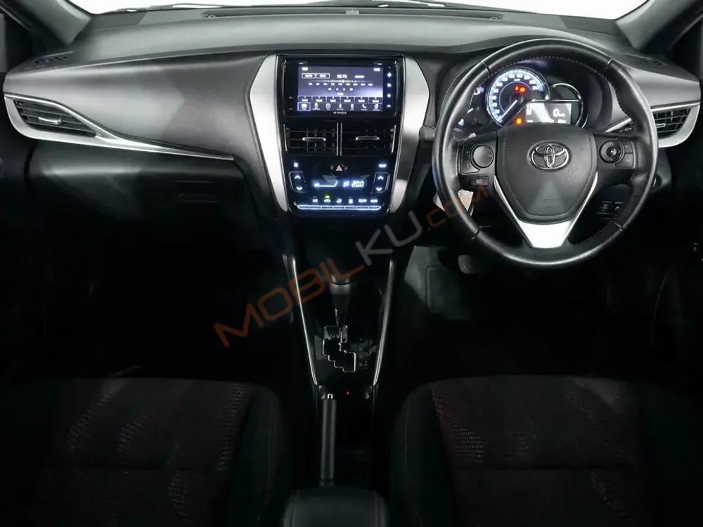Mobil Toyota Yaris 2019