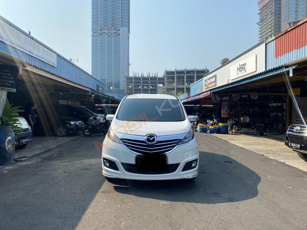 Mobil Mazda Biante 2014