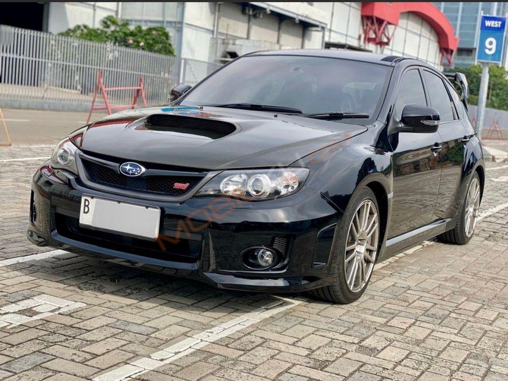 Mobil Subaru Impreza 2013