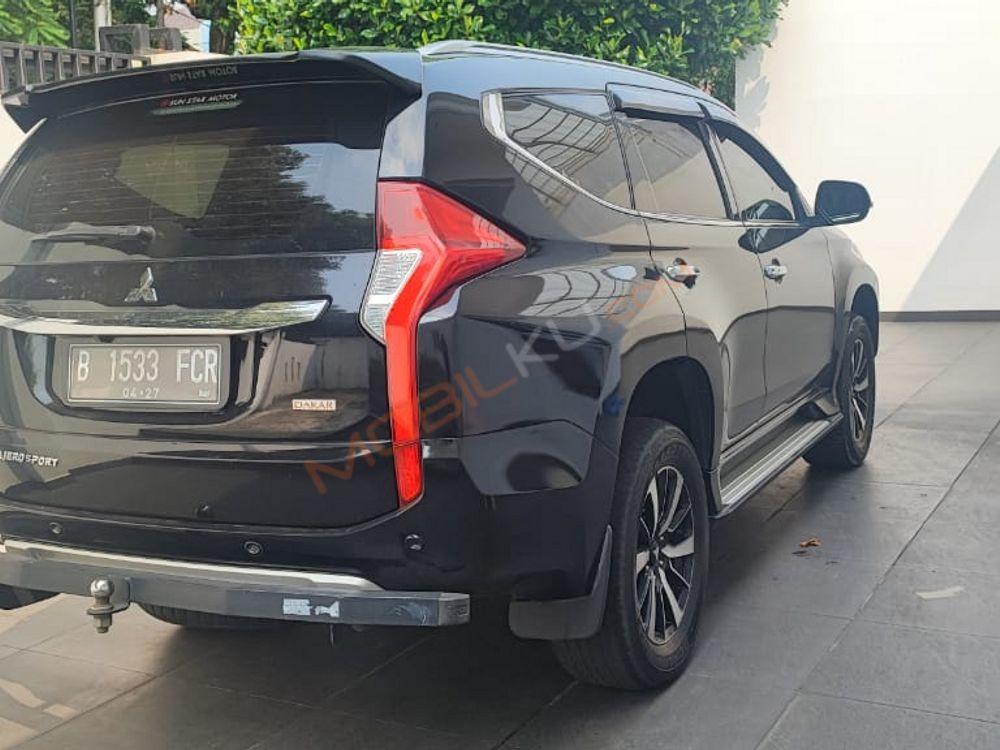 Mobil Mitsubishi Pajero Sport 2018
