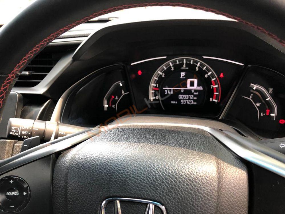 Mobil Honda Civic Hatchback 2021