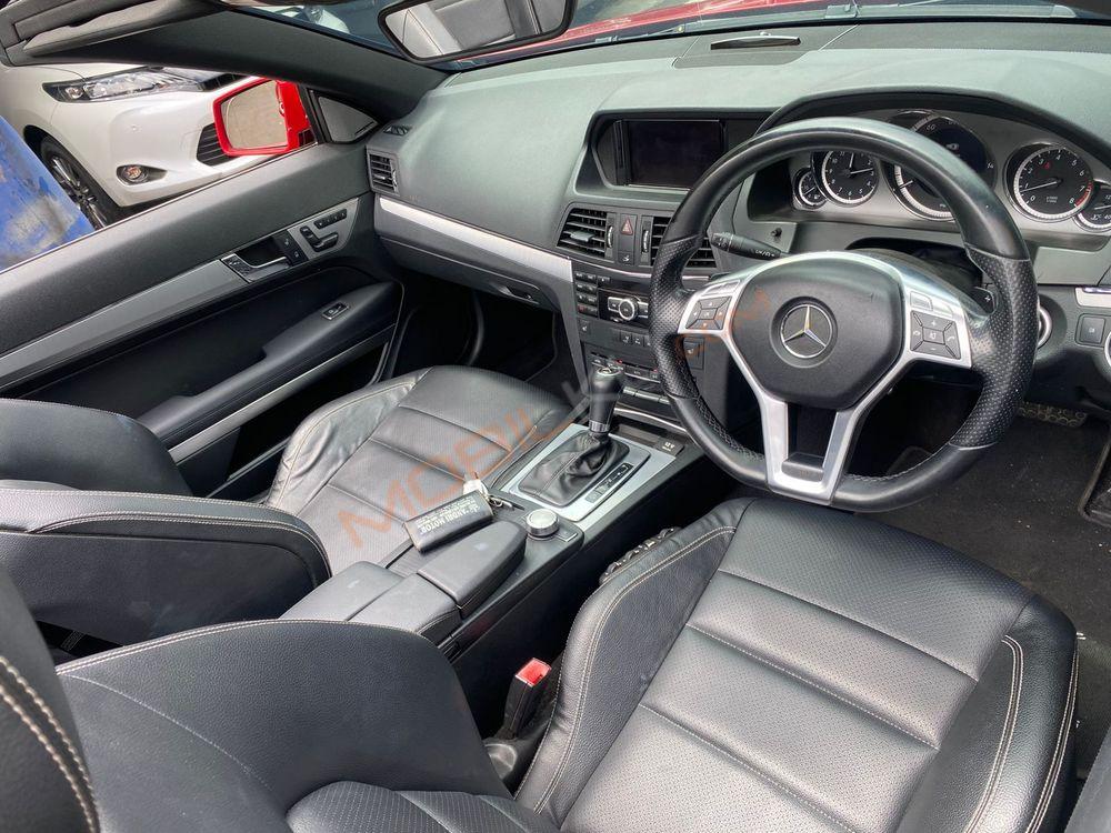 Mobil Mercedes-Benz E-Class 2013