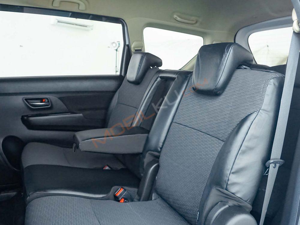 Mobil Suzuki XL7 2021