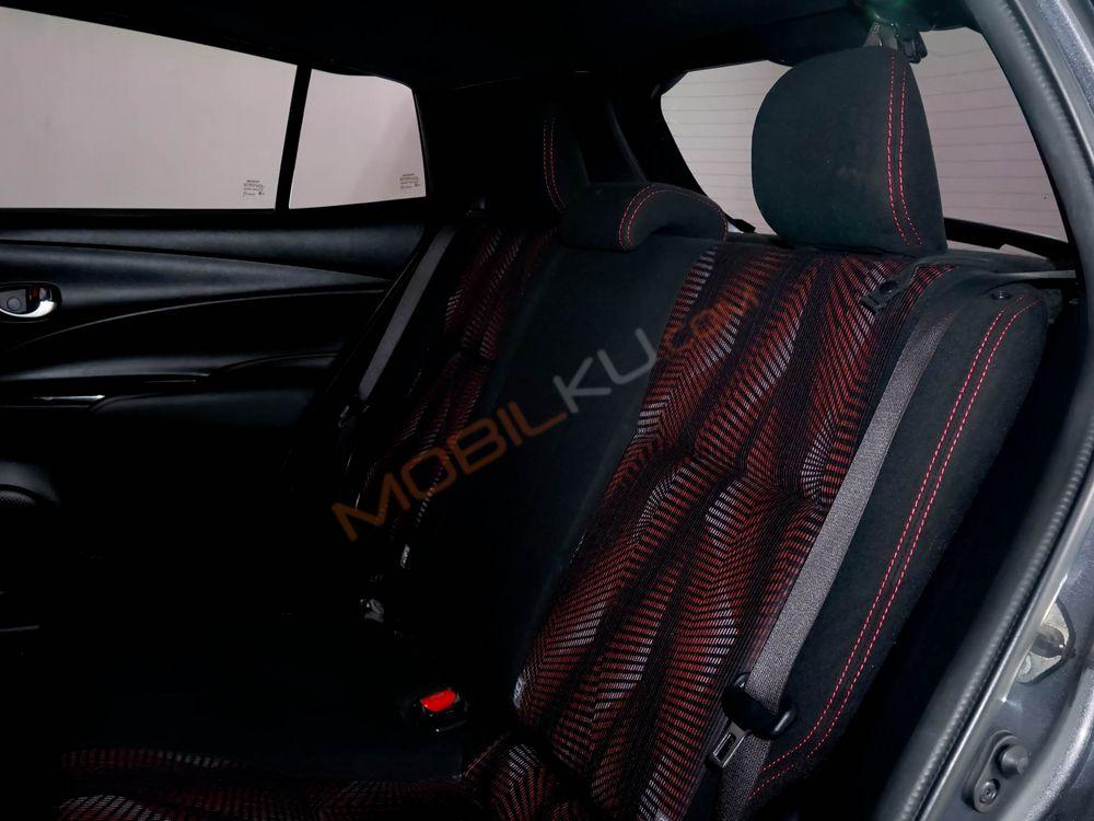 Mobil Toyota Yaris 2019