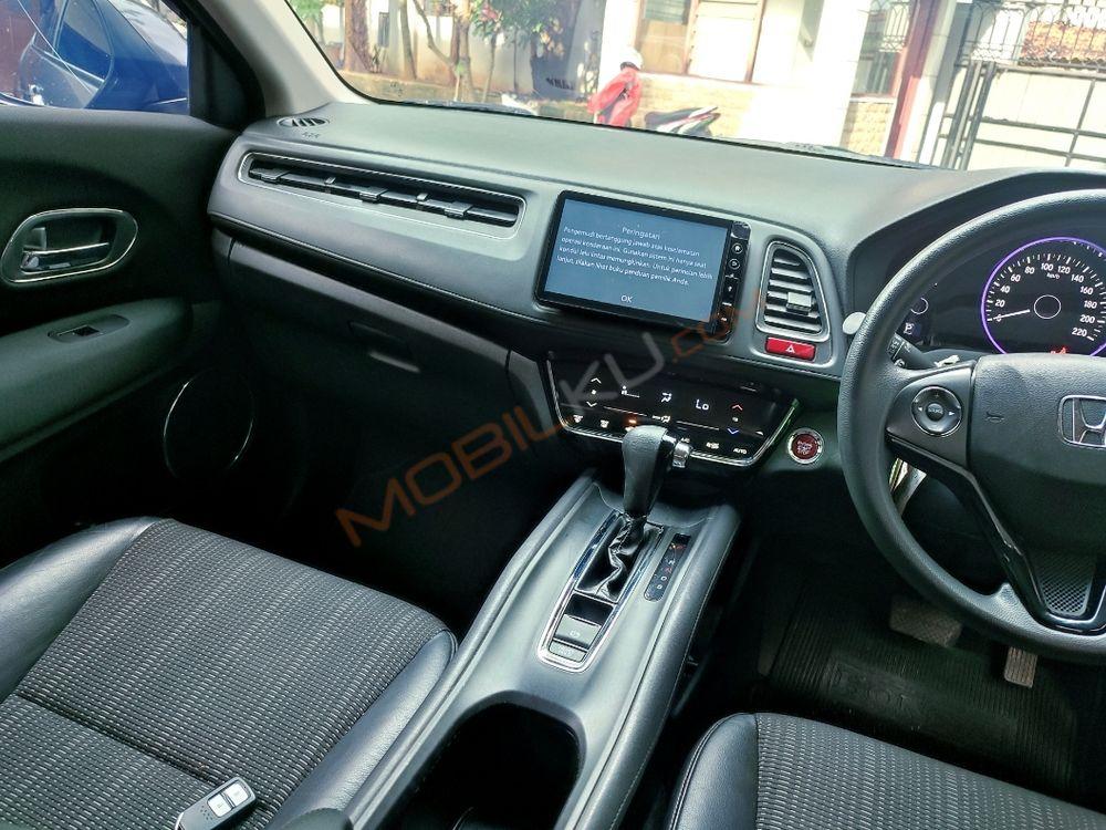 Mobil Honda HR-V 2018
