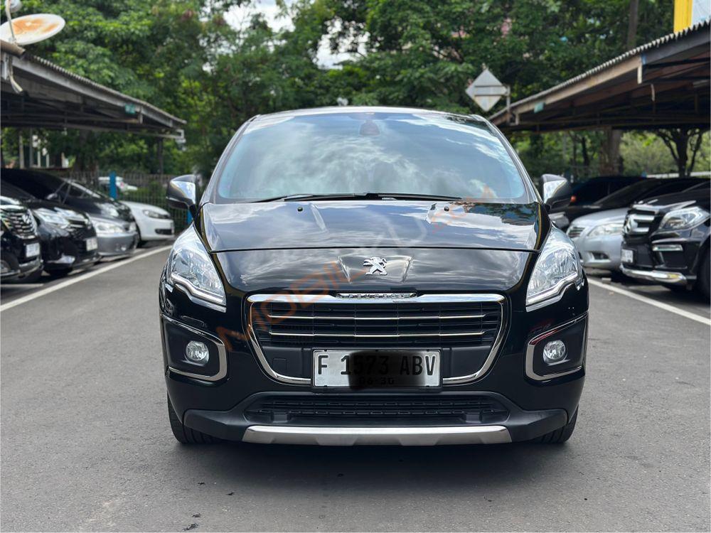 Mobil Peugeot 3008 2016