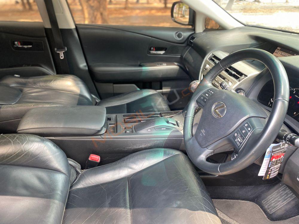 Mobil Lexus RX 2011
