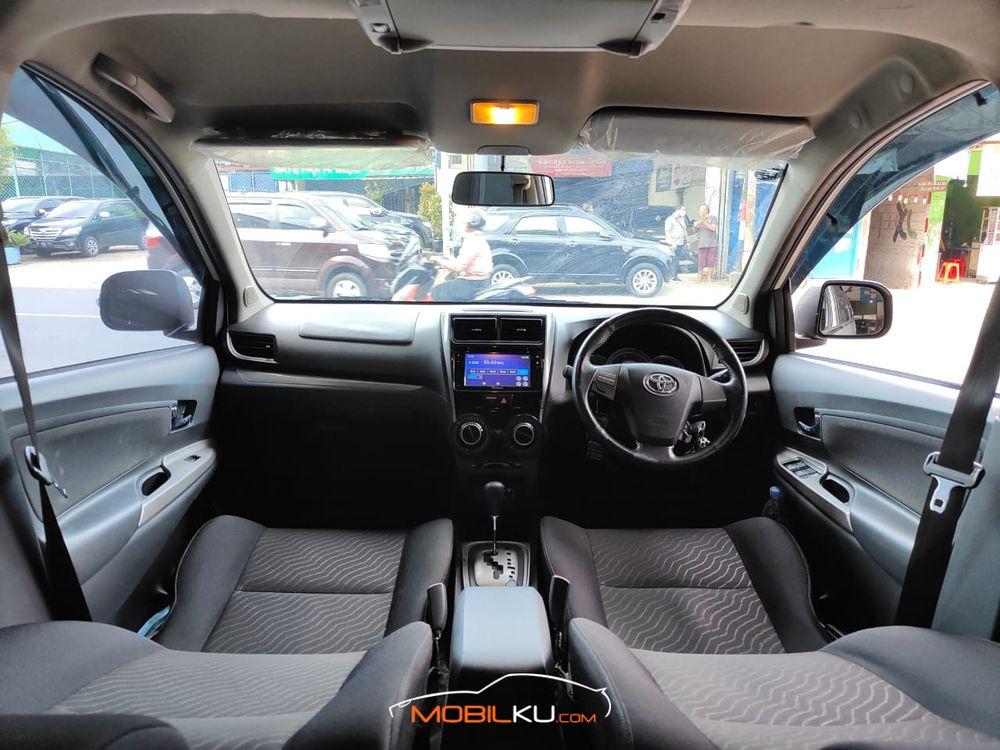 Mobil Toyota Avanza 2018
