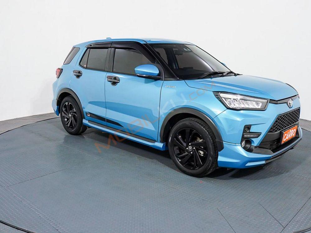 Mobil Toyota Raize 2021