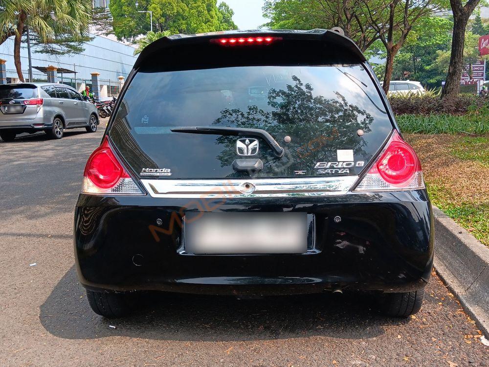 Mobil Honda Brio 2018