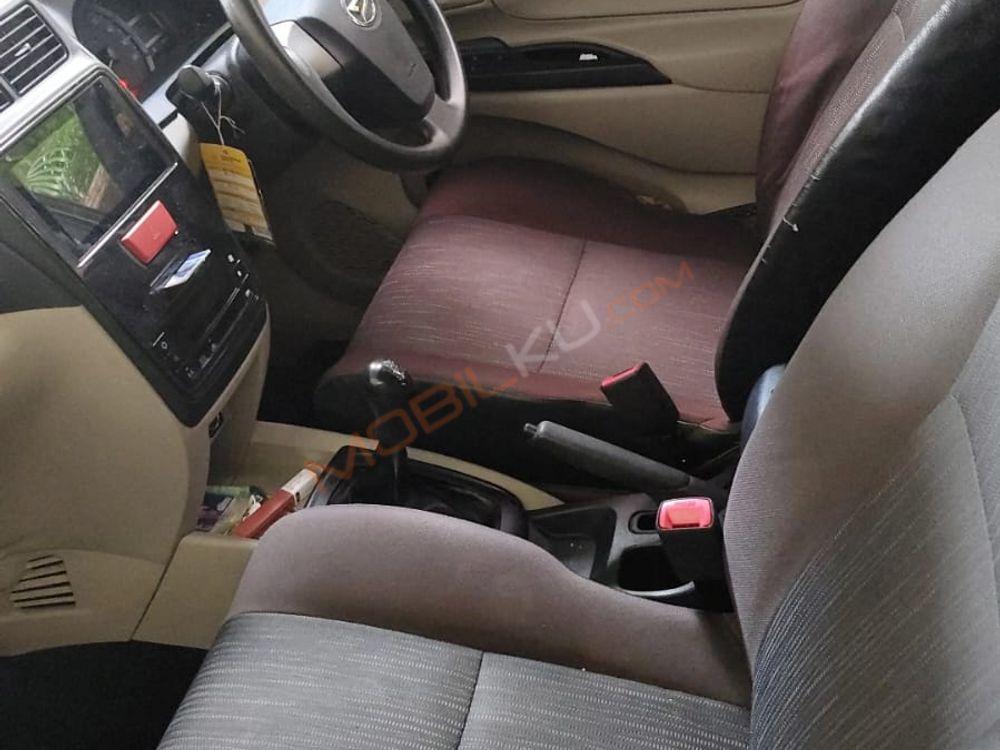 Mobil Daihatsu Xenia 2020