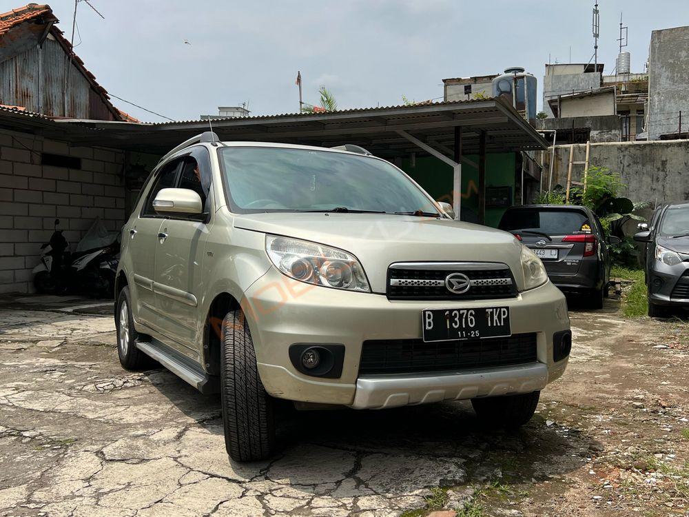 Mobil Daihatsu Terios 2010