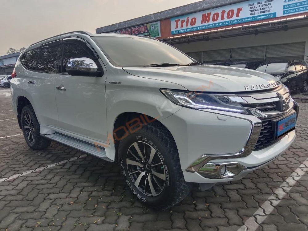 Mobil Mitsubishi Pajero Sport 2016