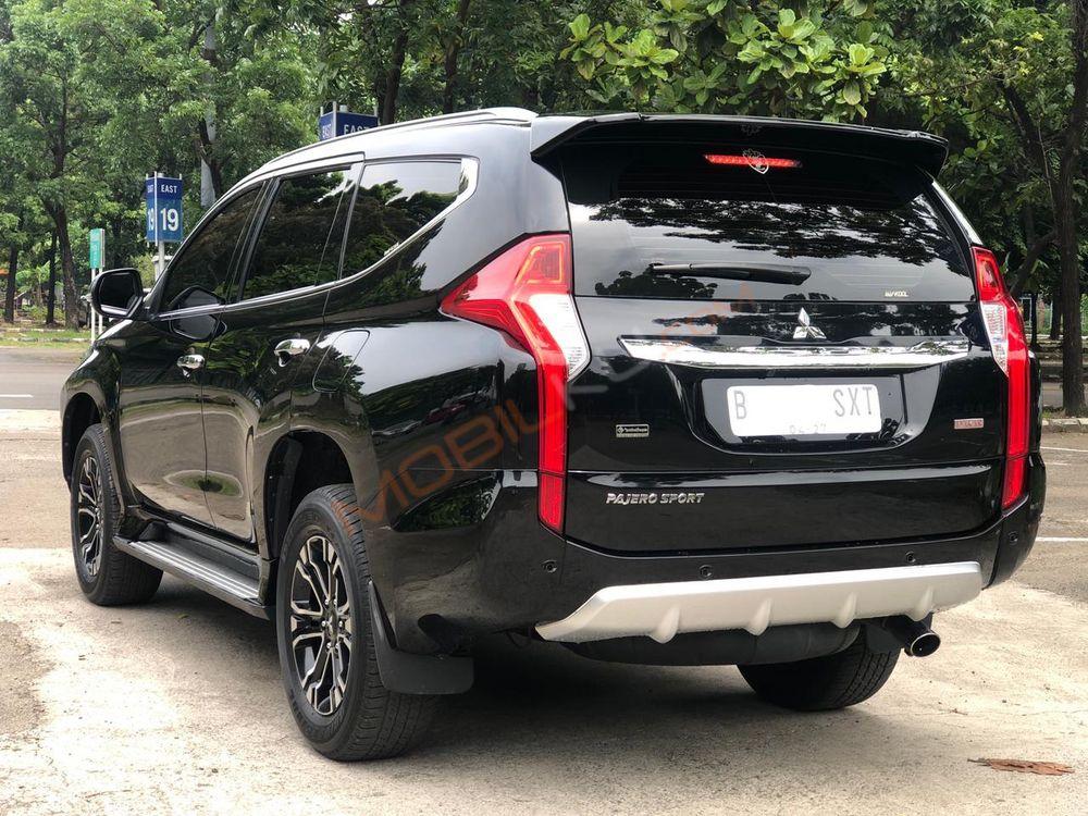 Mobil Mitsubishi Pajero Sport 2018
