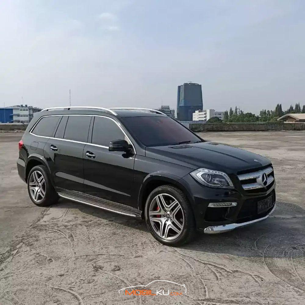 Mobil Mercedes-Benz GL 2014
