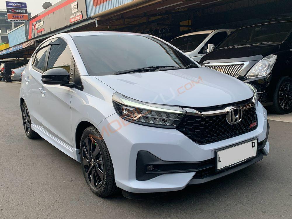Mobil Honda Brio 2023