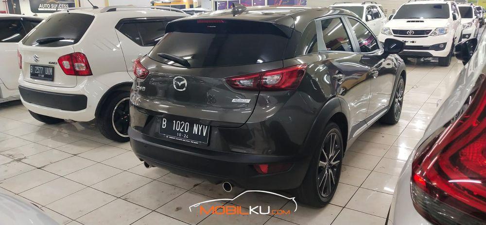 Mobil Mazda CX-3 2017