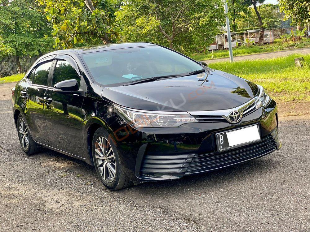 Mobil Toyota Corolla 2018