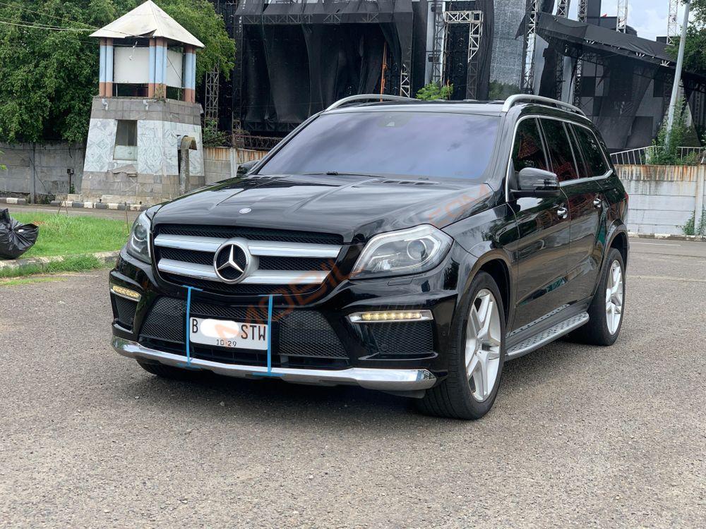 Mobil Mercedes-Benz GL 2013