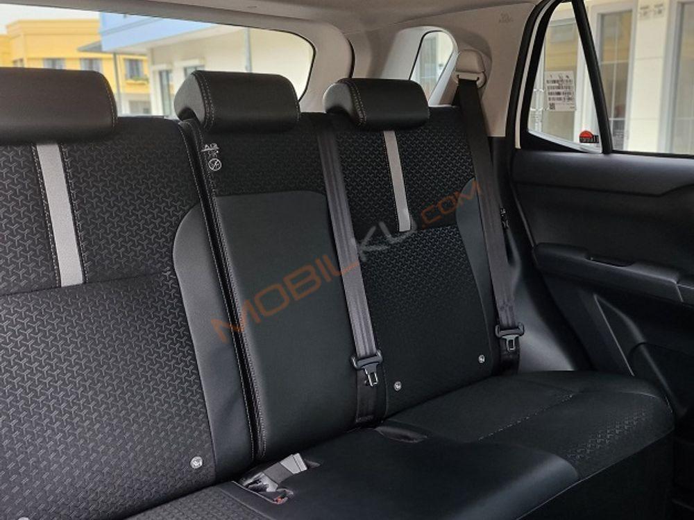 Mobil Toyota Raize 2021