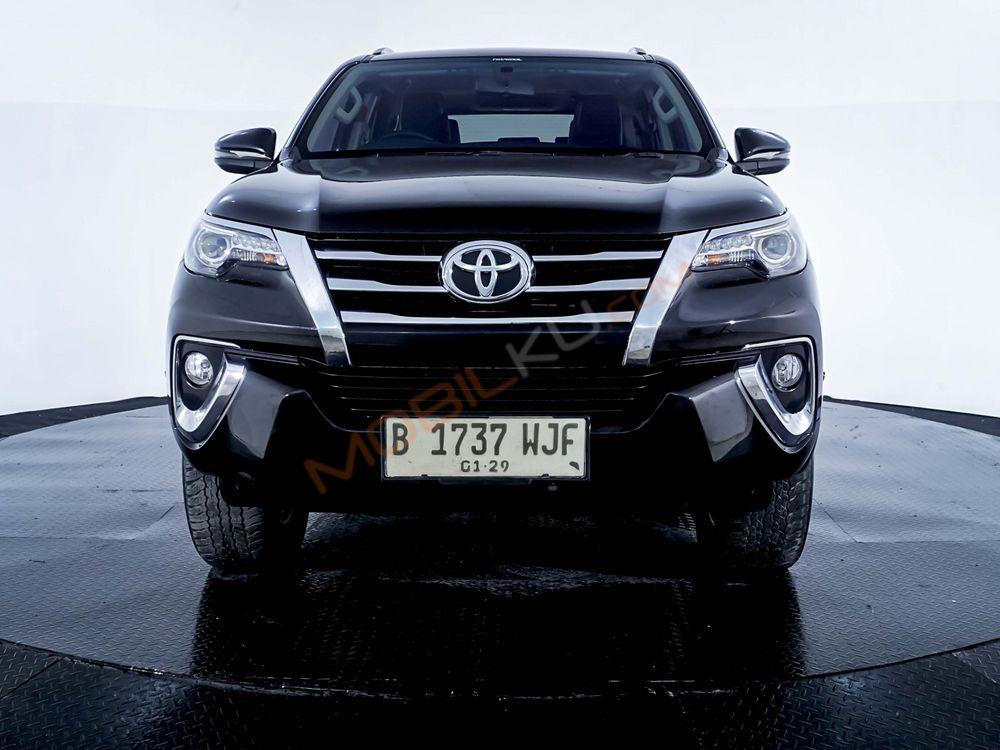 Mobil Toyota Fortuner 2019