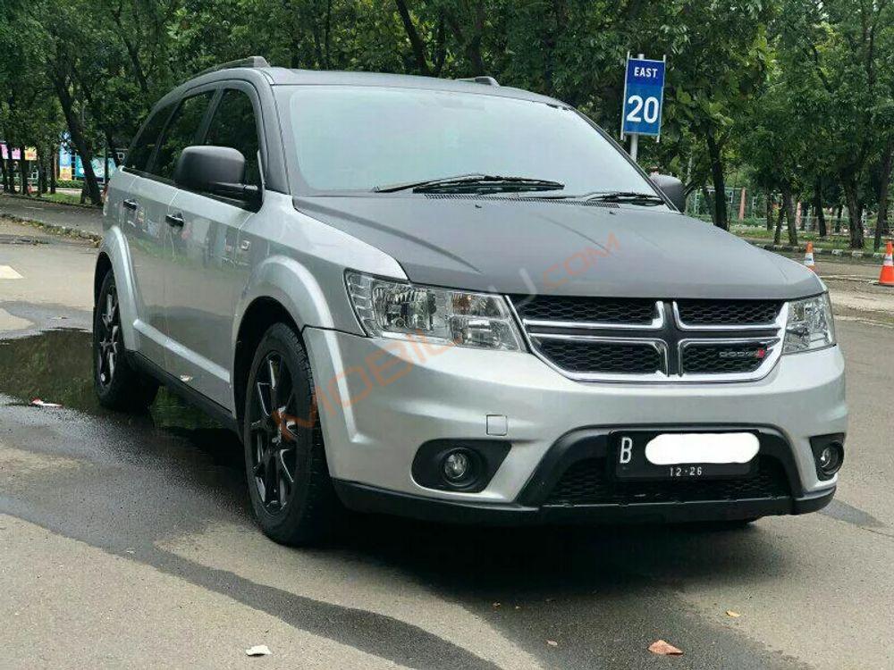 Mobil Dodge Journey 2014
