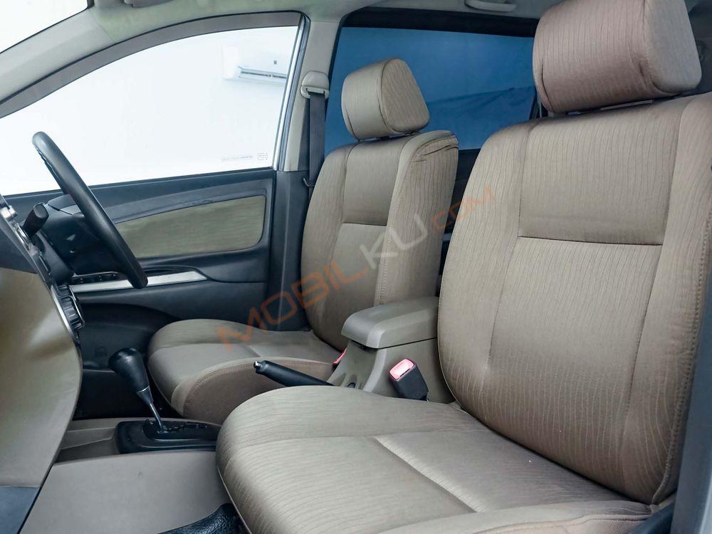 Mobil Toyota Avanza 2016