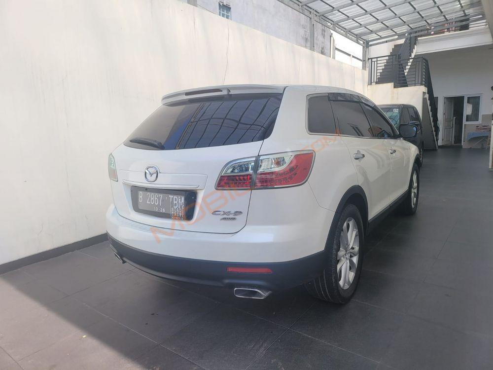 Mobil Mazda CX-9 2012