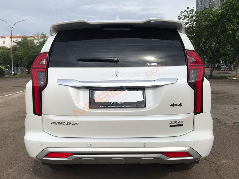 Mobil Mitsubishi Pajero Sport 2021
