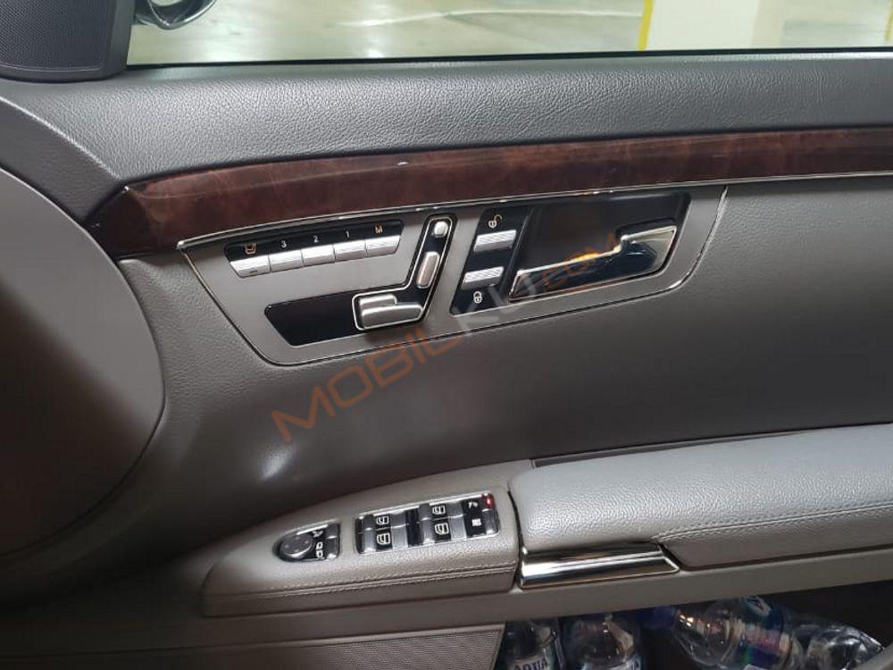 Mobil Mercedes-Benz S-Class 2007