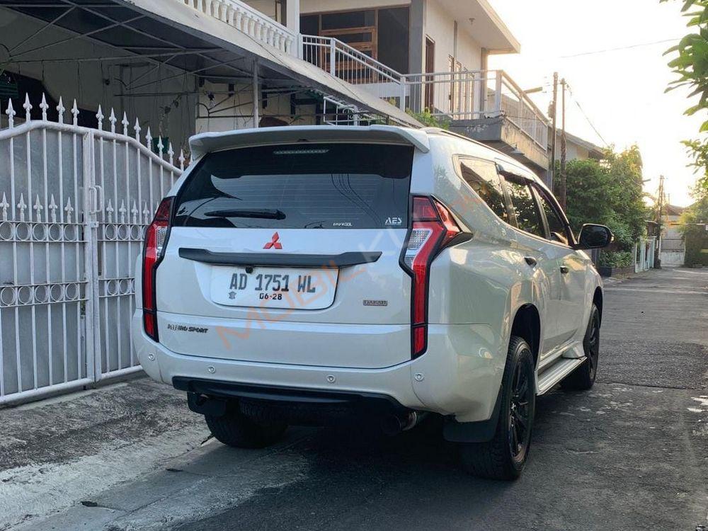 Mobil Mitsubishi Pajero Sport 2018